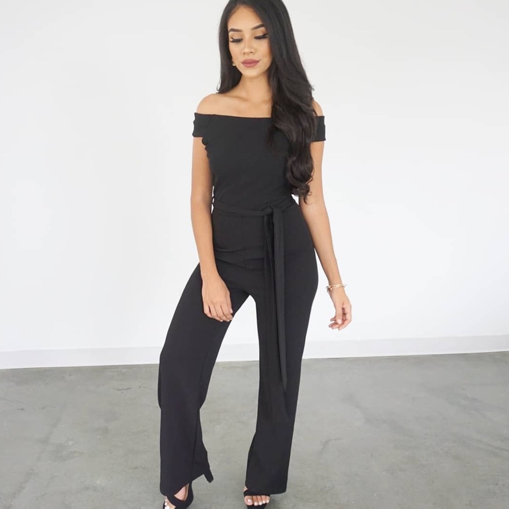 NEW Black Jumpsuit🔥